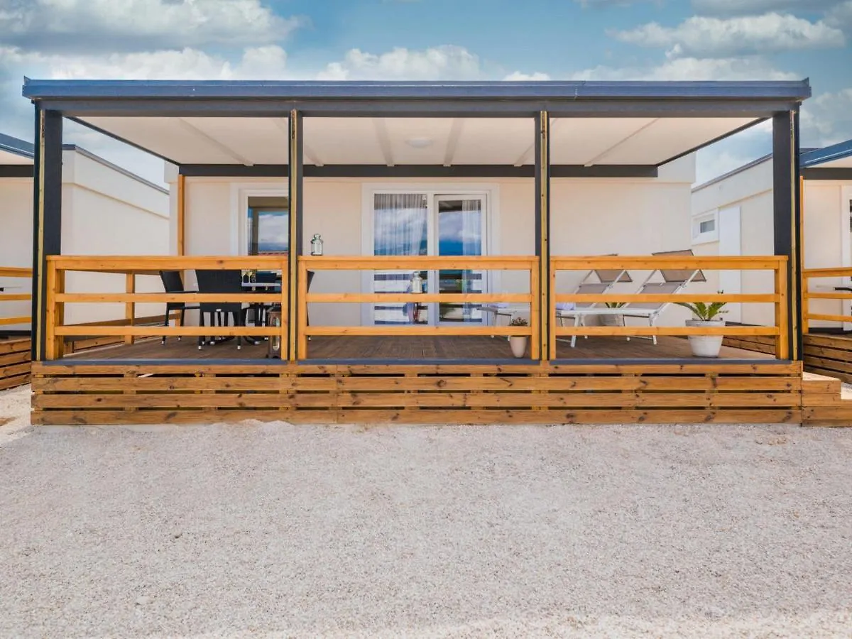 Holiday Home Seaside Mobile Home By Interhome Šilo 0*,